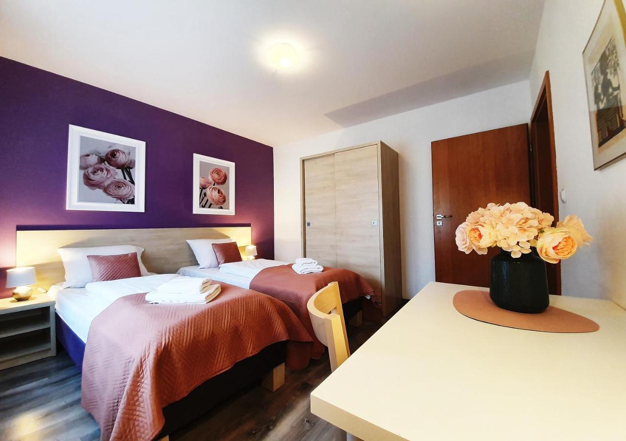Sun&fun Pod Debami Nad Lomnica 1b I 2b- Blisko Centrum I Sklepow W Otoczeniu Zieleni Apartmán *