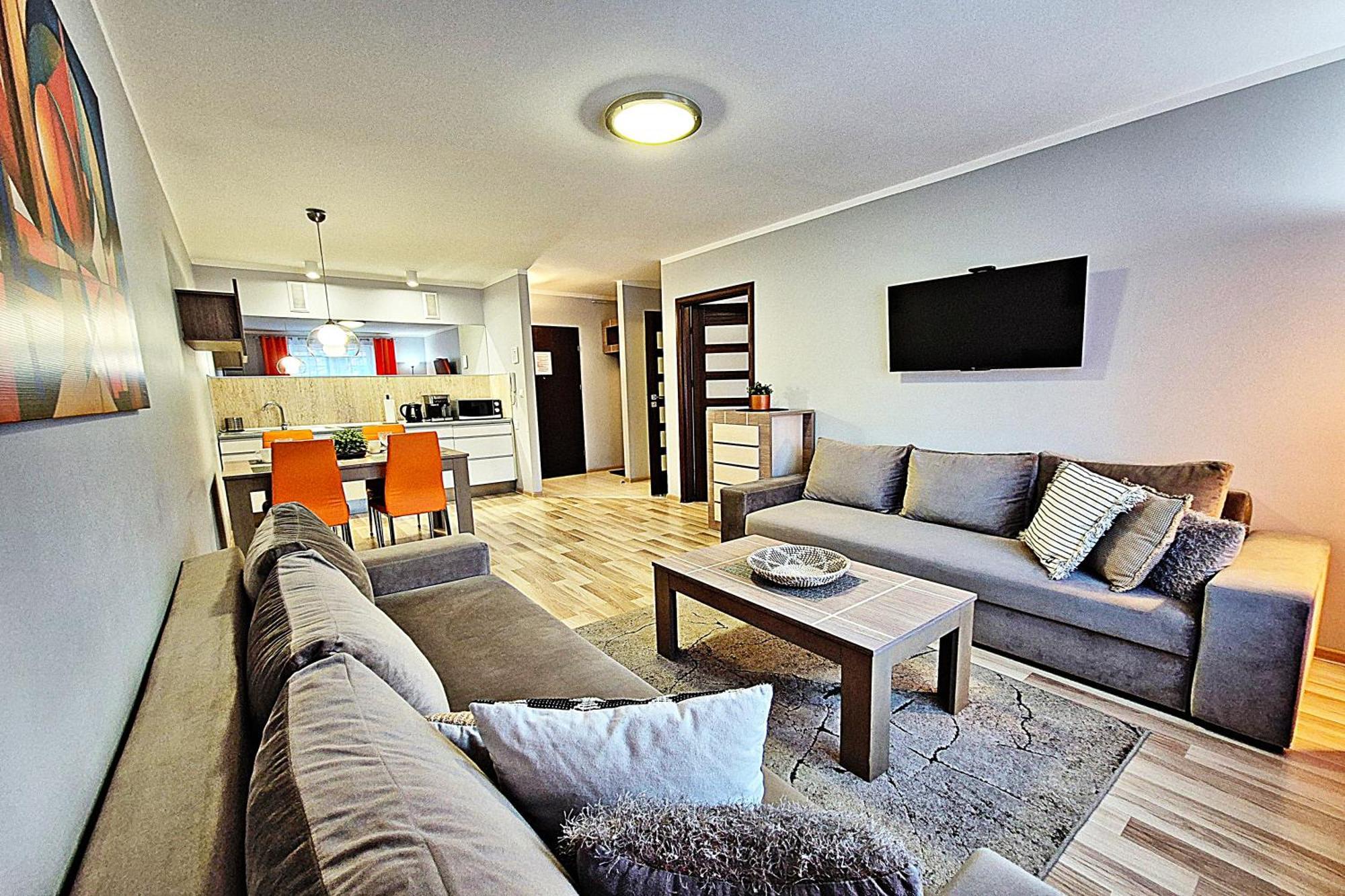 Sun&fun Pod Debami Nad Lomnica 1b I 2b- Blisko Centrum I Sklepow W Otoczeniu Zieleni Apartmán